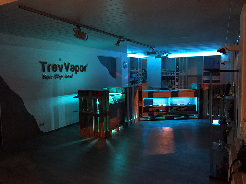 Vape Stop Irrel bei Nacht
